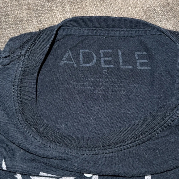 Adele 2016 black short sleeve concert T shirt size small - Picture 6 of 6